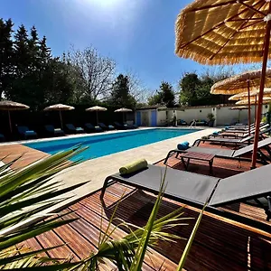 Appart hôtel Résidence Les Sources Saint-Rémy-de-Provence